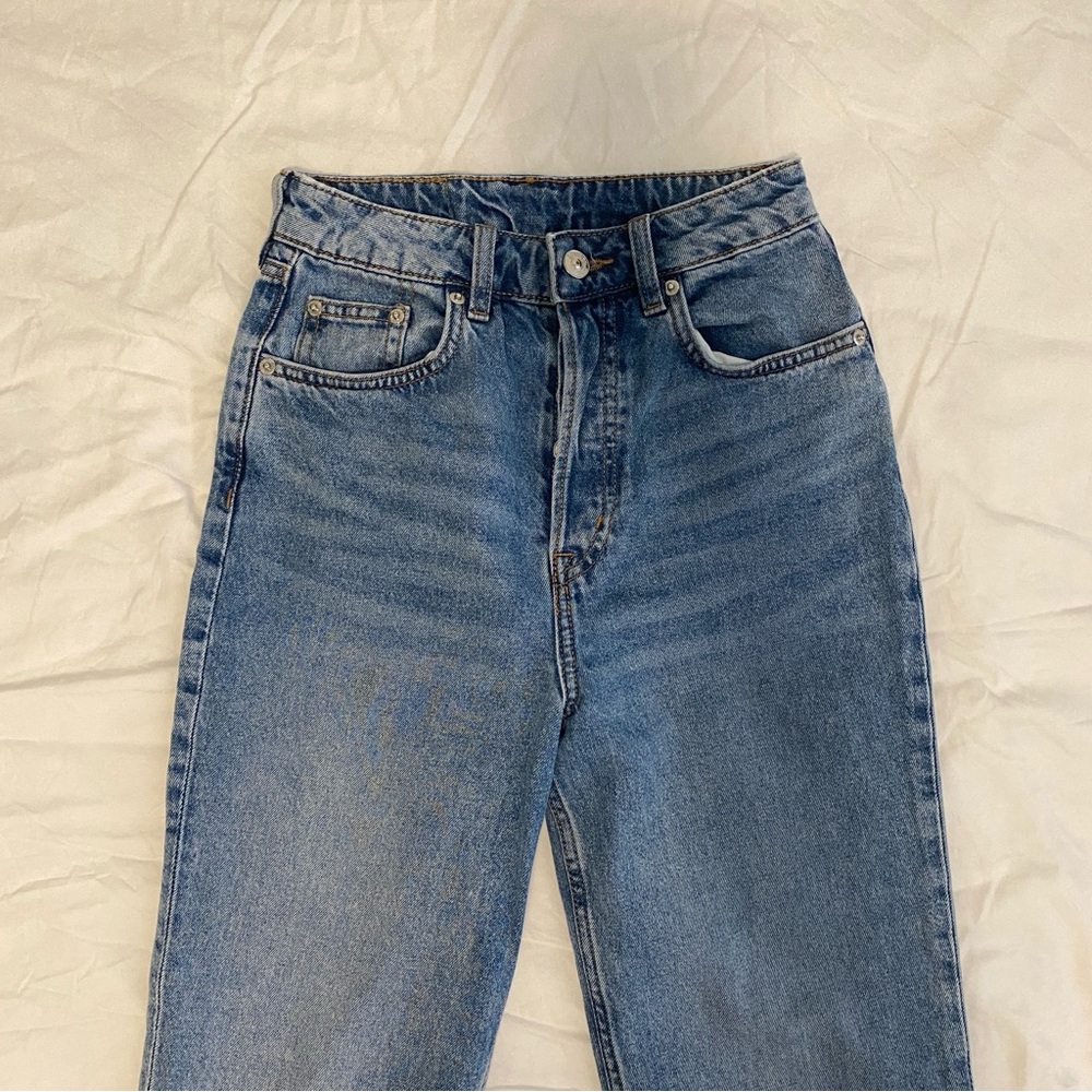 H&M Slim Mom Jeans